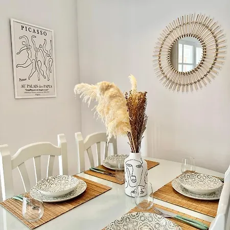 Old Town-300m From The Apartament